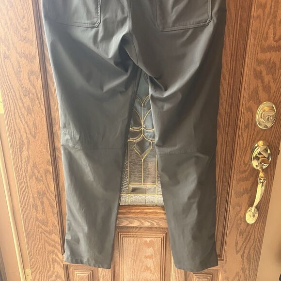 Lululemon Men's Commission Charcoal Warpstreme Pants W38/36 Athletic 5 Pocket - Picture 14 of 16